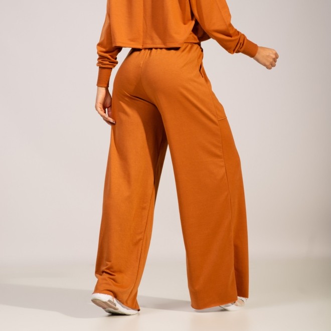 Calça Wide Leg Pantalona Cintura Alta Bolso Moletinho Caramelo