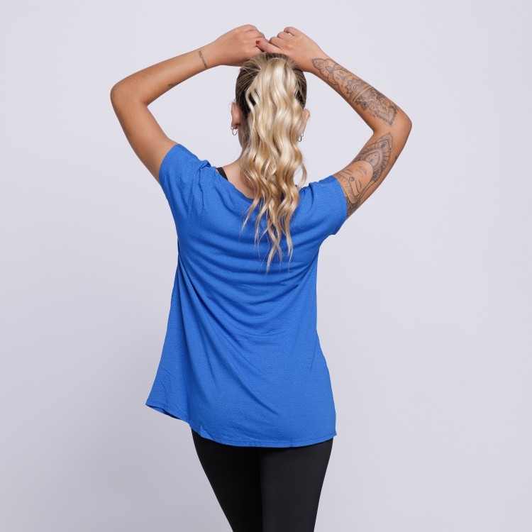 Blusa Fitness Furadinha Royal