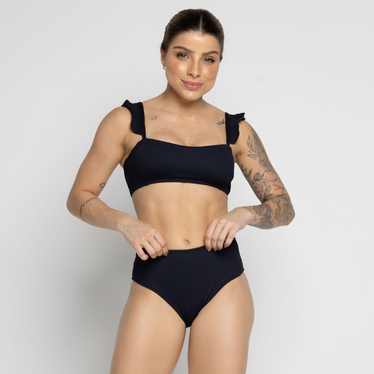 Biquíni Hot Pants Texturizado Com Babado Preto